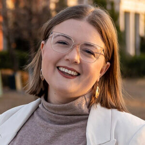 AnneDella Hines